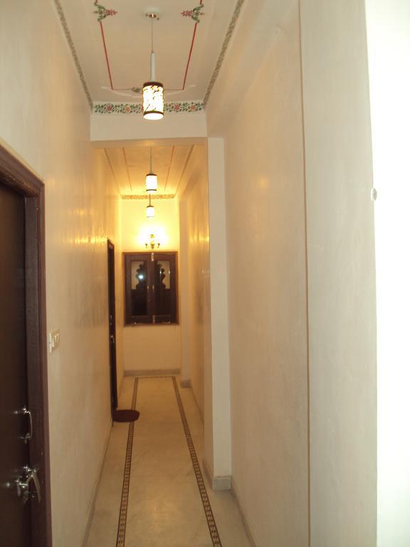 Mewar Avenue Guest House Удайпур Стая снимка