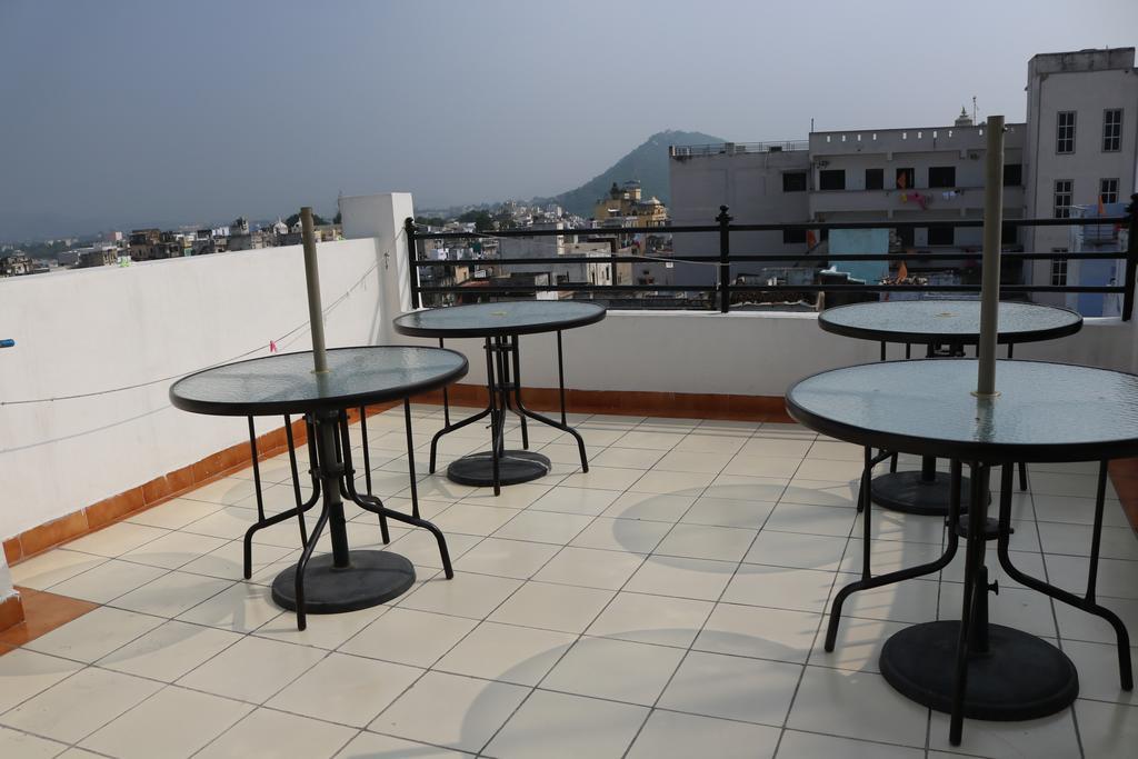 Mewar Avenue Guest House Удайпур Екстериор снимка
